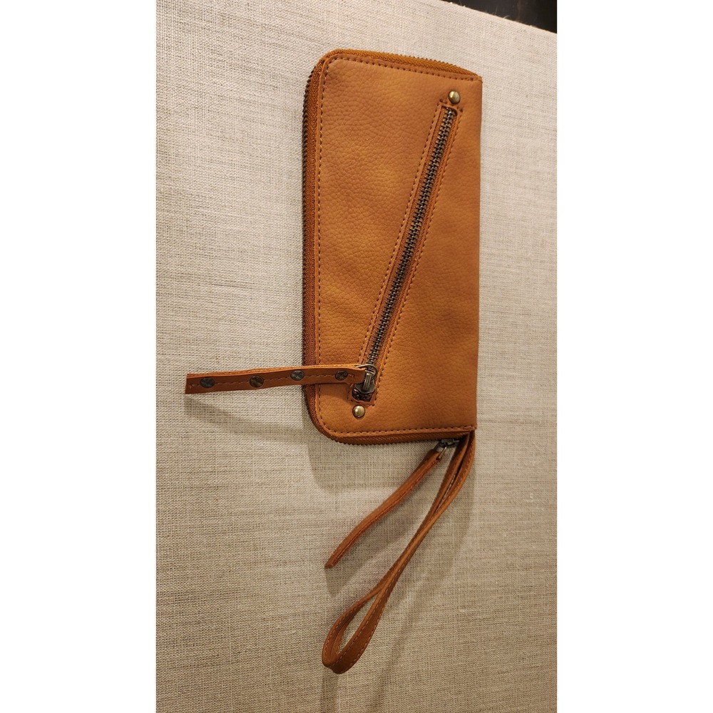 Free People Distressed Vegan‎ Wallet msrp $58